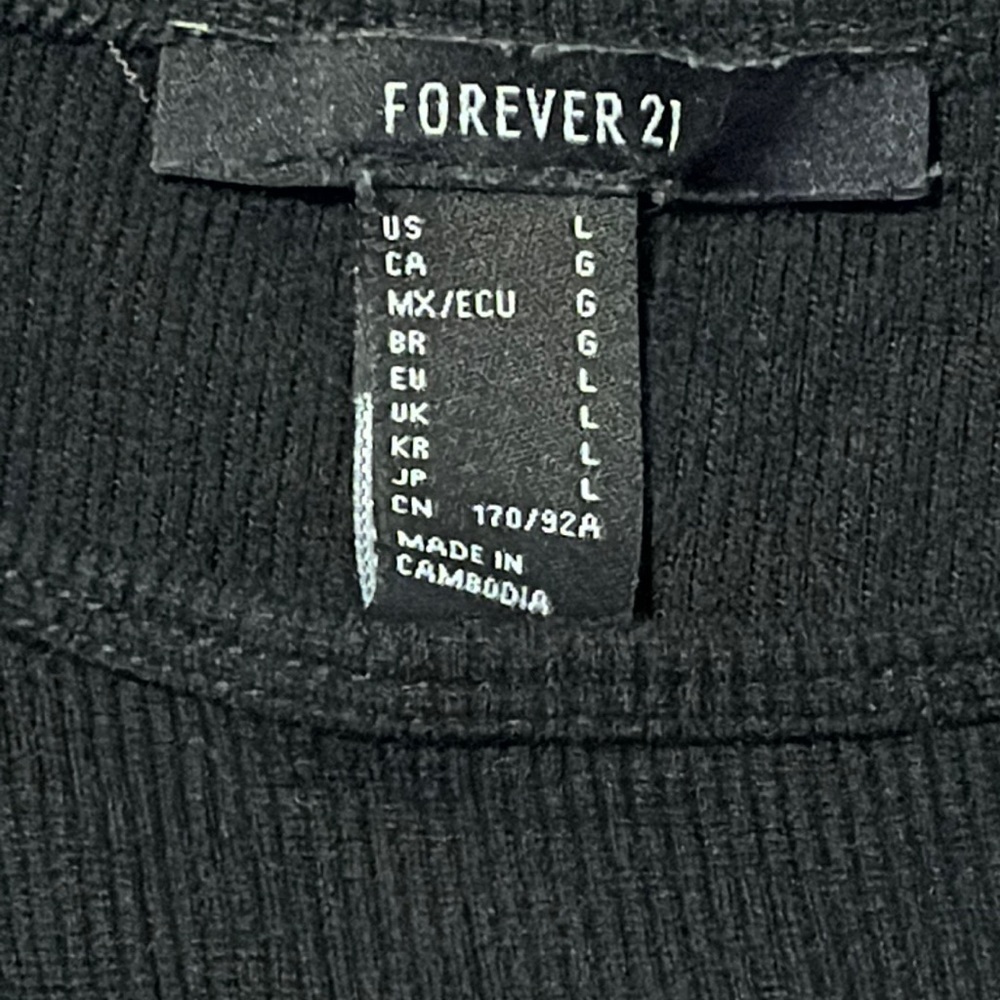 Forever 21 Ribbed Crop Top - Picture 4 of 4